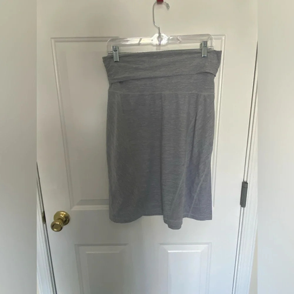 North Face getaway gray walking skirt Medium Hiking Outdoor Gorpcore Feminine